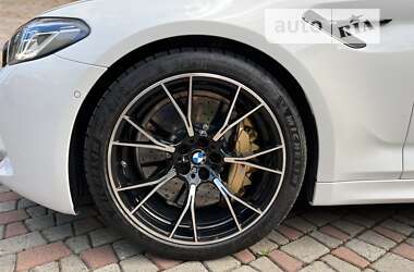 Седан BMW M5 2020 в 