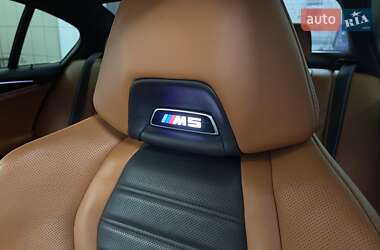 Седан BMW M5 2018 в Киеве