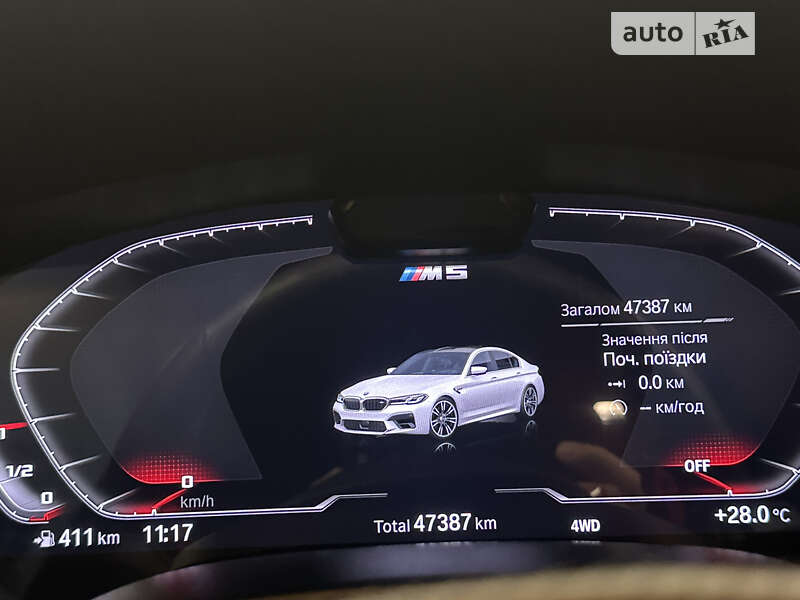 Седан BMW M5 2021 в Львові