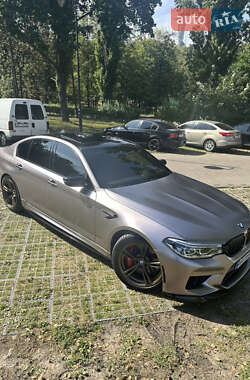 Седан BMW M5 2018 в Києві