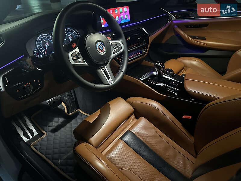 Седан BMW M5 2018 в Києві