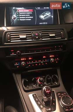 Седан BMW M5 2012 в 