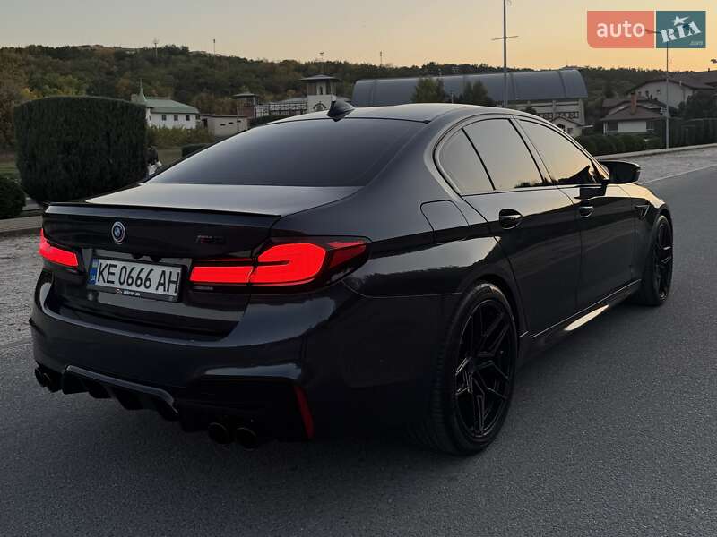Седан BMW M5 2018 в Днепре