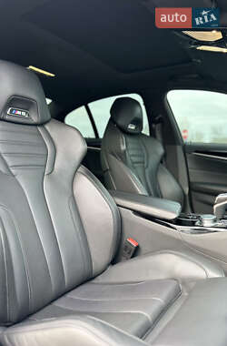 Седан BMW M5 2023 в 