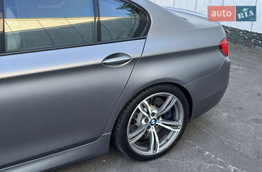 Седан BMW M5 2014 в Киеве