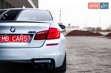 Седан BMW M5 2011 в Виноградове