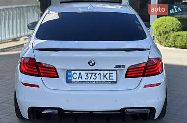 Седан BMW M5 2013 в Черкасах