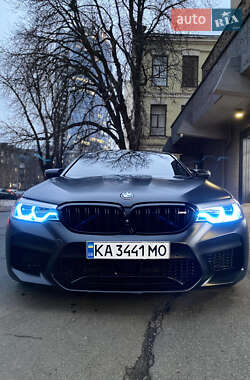 Седан BMW M5 2018 в Києві