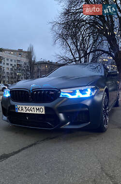 Седан BMW M5 2018 в Києві