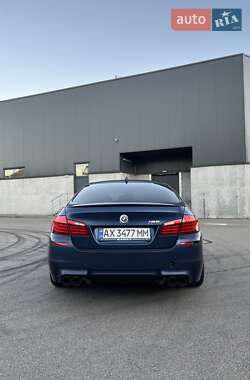 Седан BMW M5 2012 в Киеве