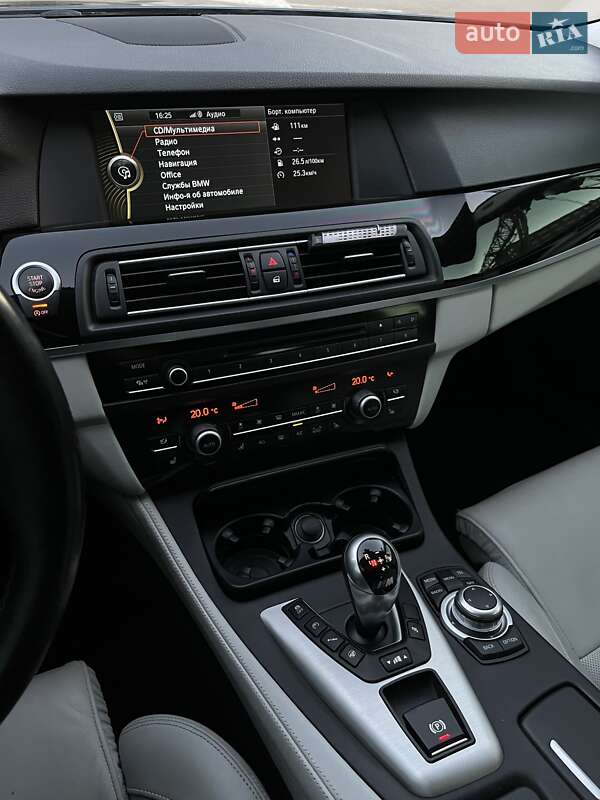 Седан BMW M5 2012 в Киеве