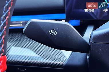 Седан BMW M5 2025 в 