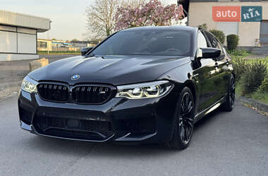 Седан BMW M5 2019 в 