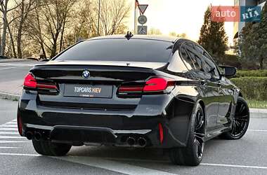 Седан BMW M5 2022 в 