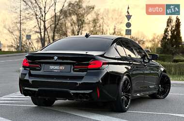Седан BMW M5 2022 в 
