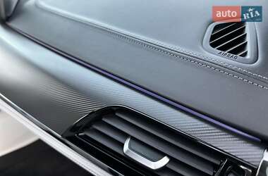 Седан BMW M5 2022 в 