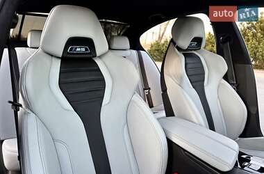 Седан BMW M5 2022 в 