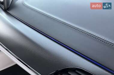 Седан BMW M5 2022 в 