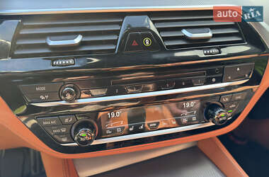 Седан BMW M5 2020 в 