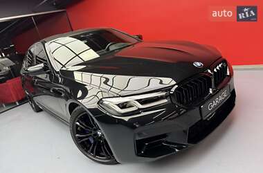 Седан BMW M5 2019 в 