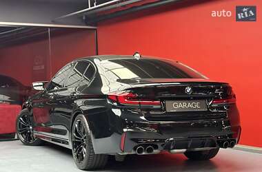 Седан BMW M5 2019 в 