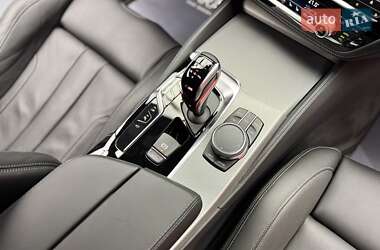 Седан BMW M5 2019 в 