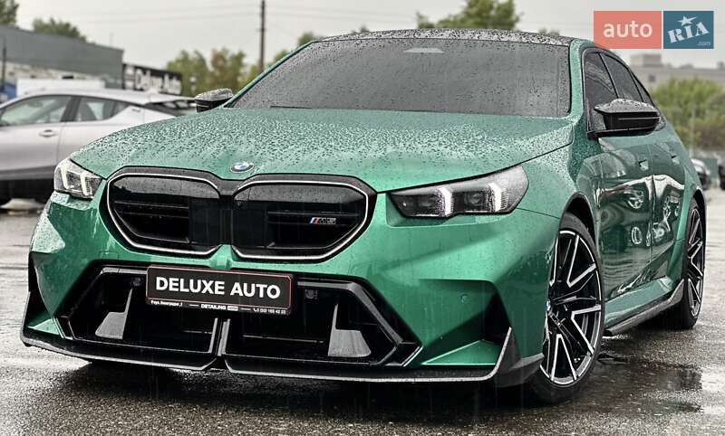 BMW M5 2024