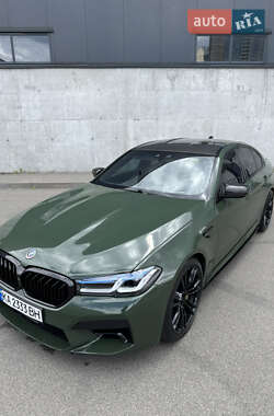 Седан BMW M5 2019 в 