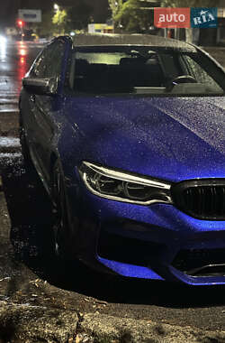 Седан BMW M5 2018 в 