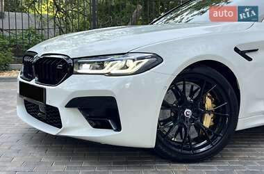Седан BMW M5 2023 в Одессе