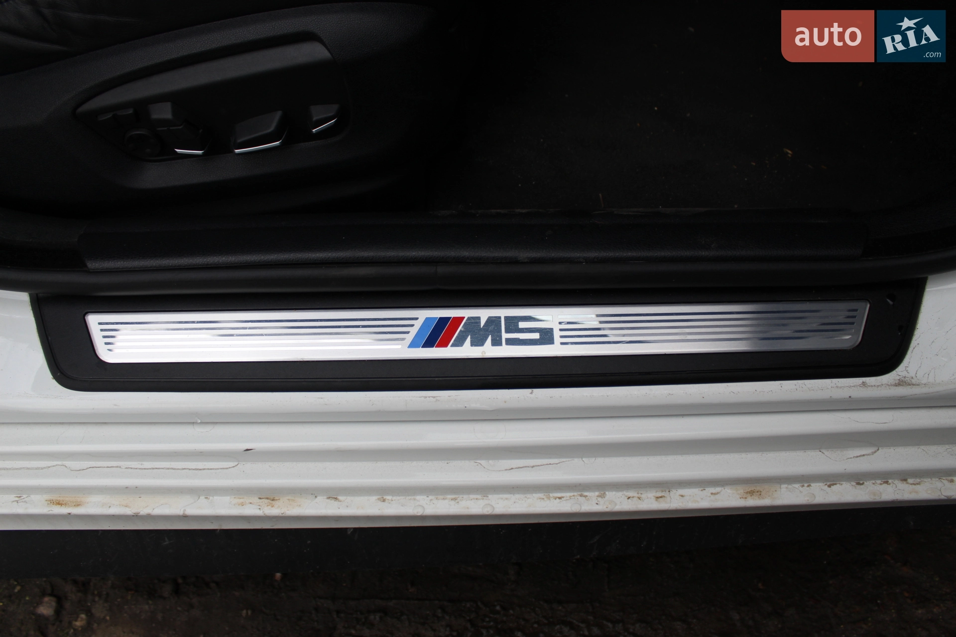 2014 BMW M5 - мініатюра 25