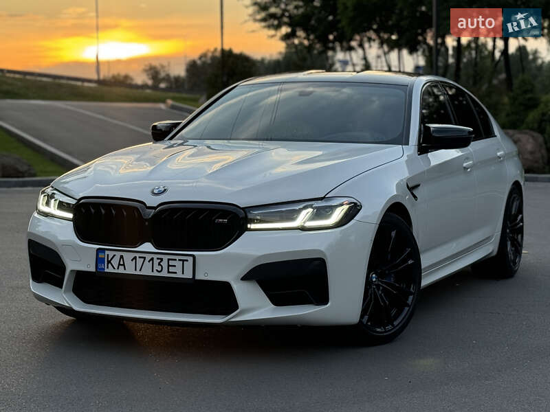 Седан BMW M5 2020 в 