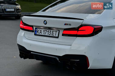 Седан BMW M5 2020 в 