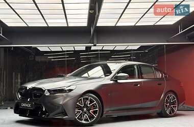 Седан BMW M5 2025 в 