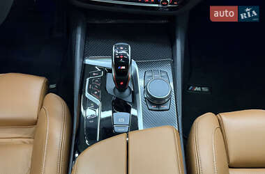 Седан BMW M5 2020 в 