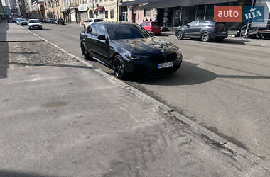 Седан BMW M5 2021 в 