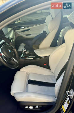 Седан BMW M5 2021 в 