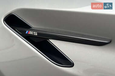 Седан BMW M5 2019 в 
