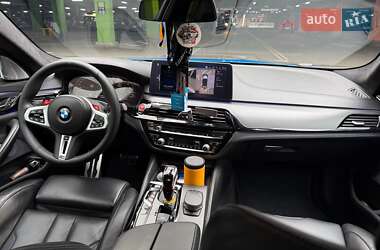 Седан BMW M5 2019 в 