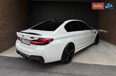 Седан BMW M5 2023 в 
