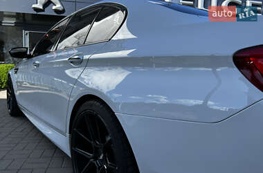 Седан BMW M5 2013 в 