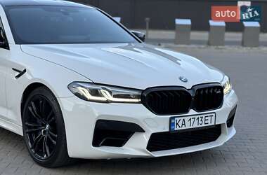 Седан BMW M5 2020 в 