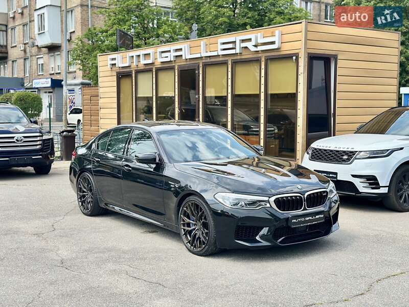 BMW M5 2020