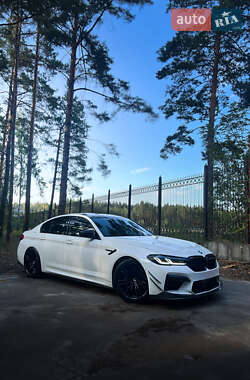 Седан BMW M5 2018 в Киеве
