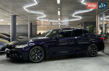 Седан BMW M5 2023 в 