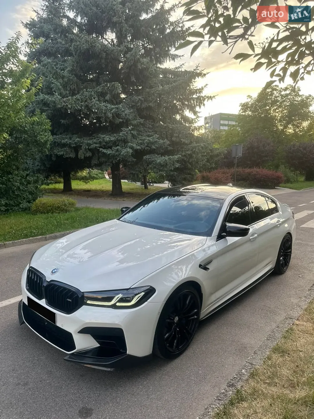 2020 BMW M5 - мініатюра 5