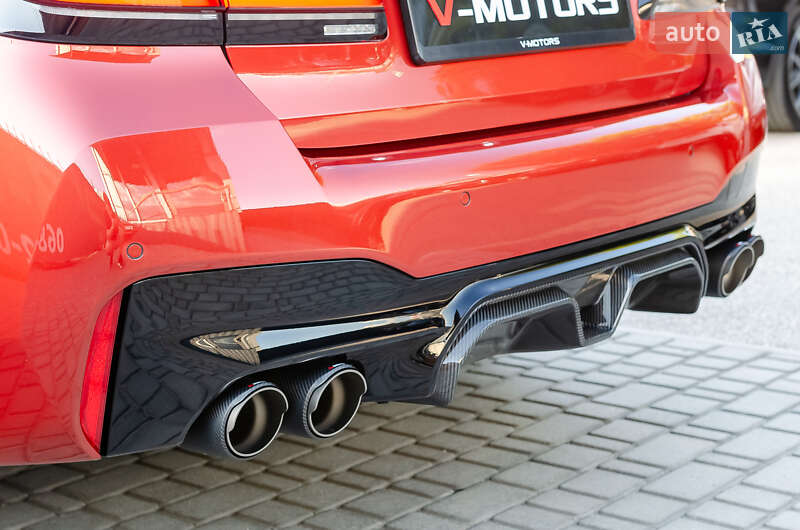 Седан BMW M5 2020 в Киеве