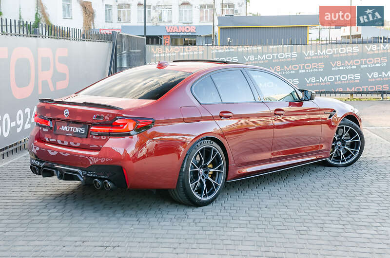 Седан BMW M5 2020 в Киеве