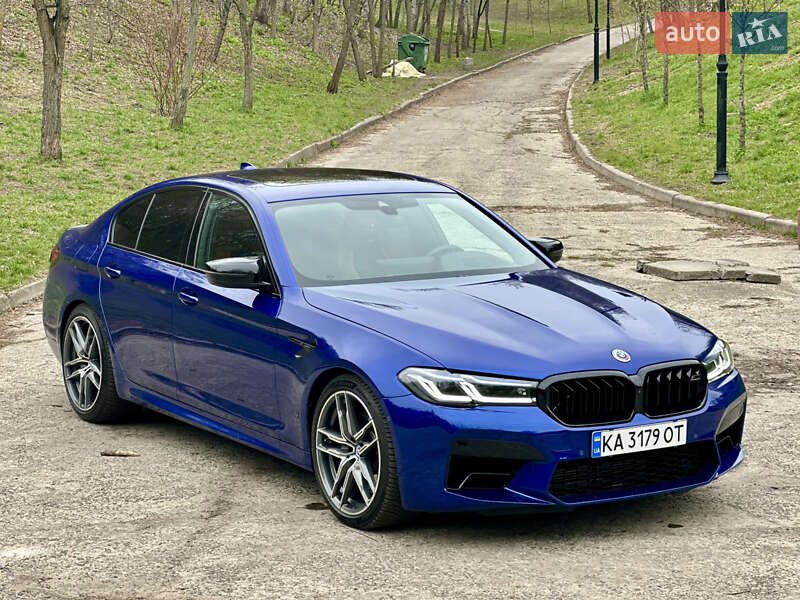 BMW M5 2022