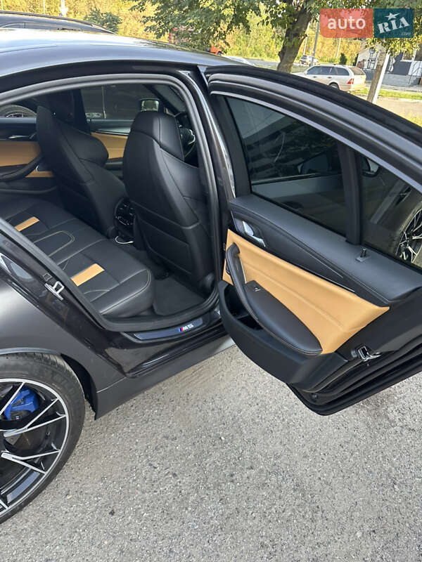 Седан BMW M5 2023 в Полтаве